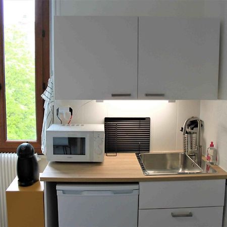 Tres Beau Studio Centre Ville, Au Calme Annecy Exterior photo